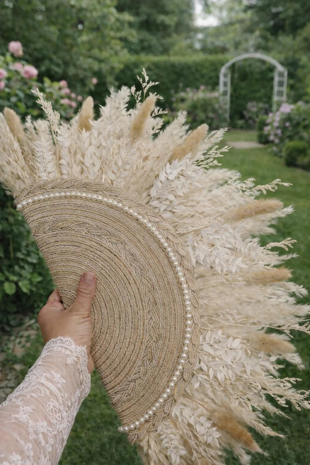 Neutral Bridal Floral Pampas Fan Clutch Bouquet