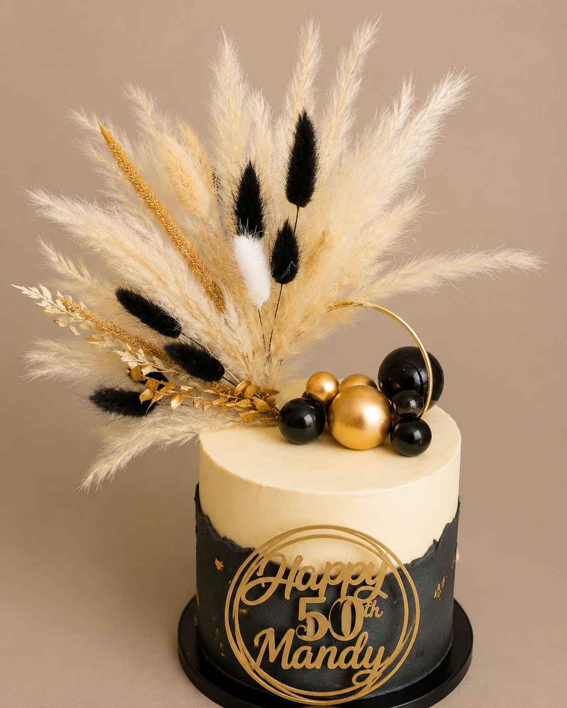Gold & Black Pampas cake topper wreath