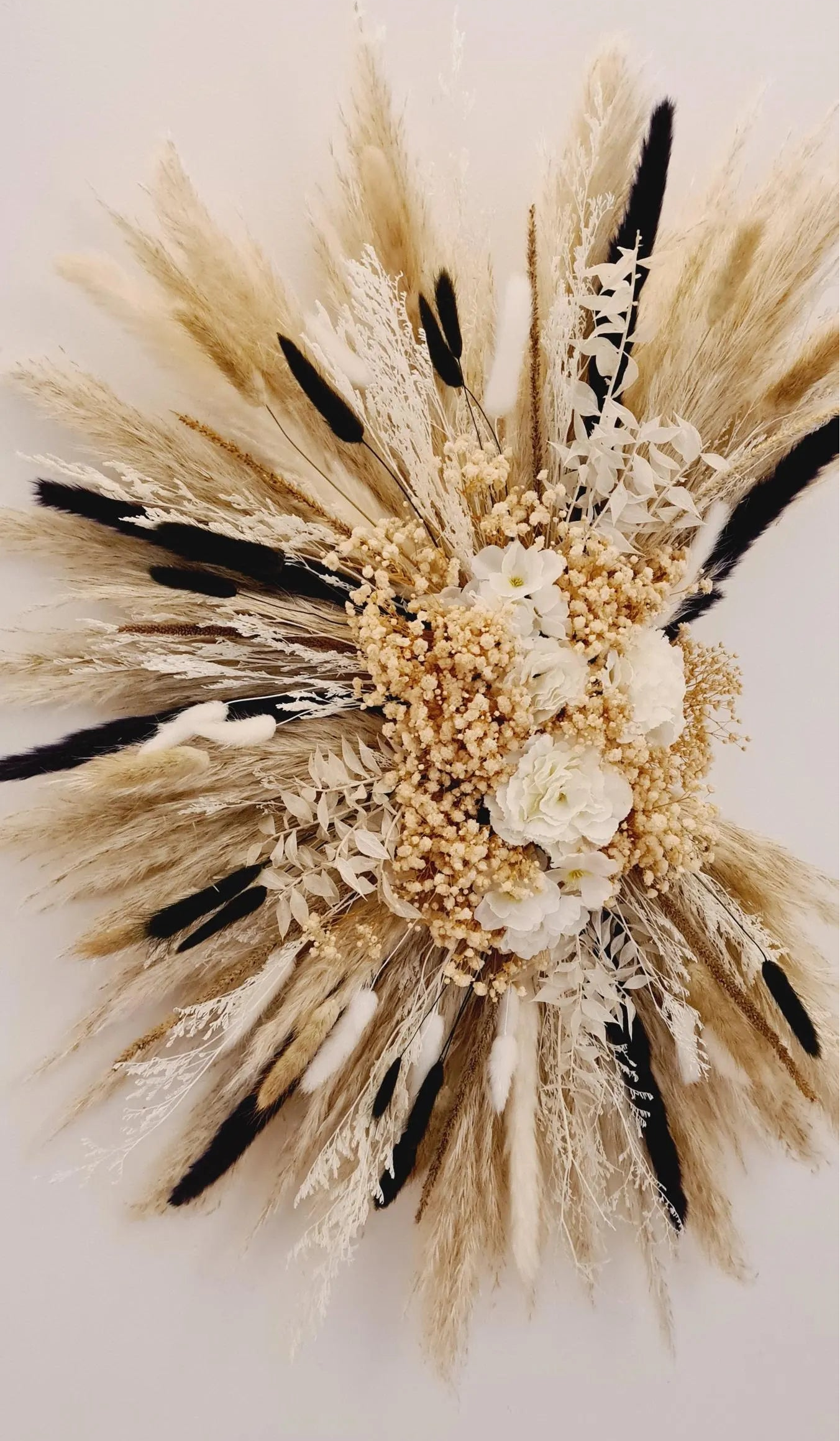 Decorative pampas wall hanging with beautifully preserved pampas grass and flowers - Monochrome option - Handmade