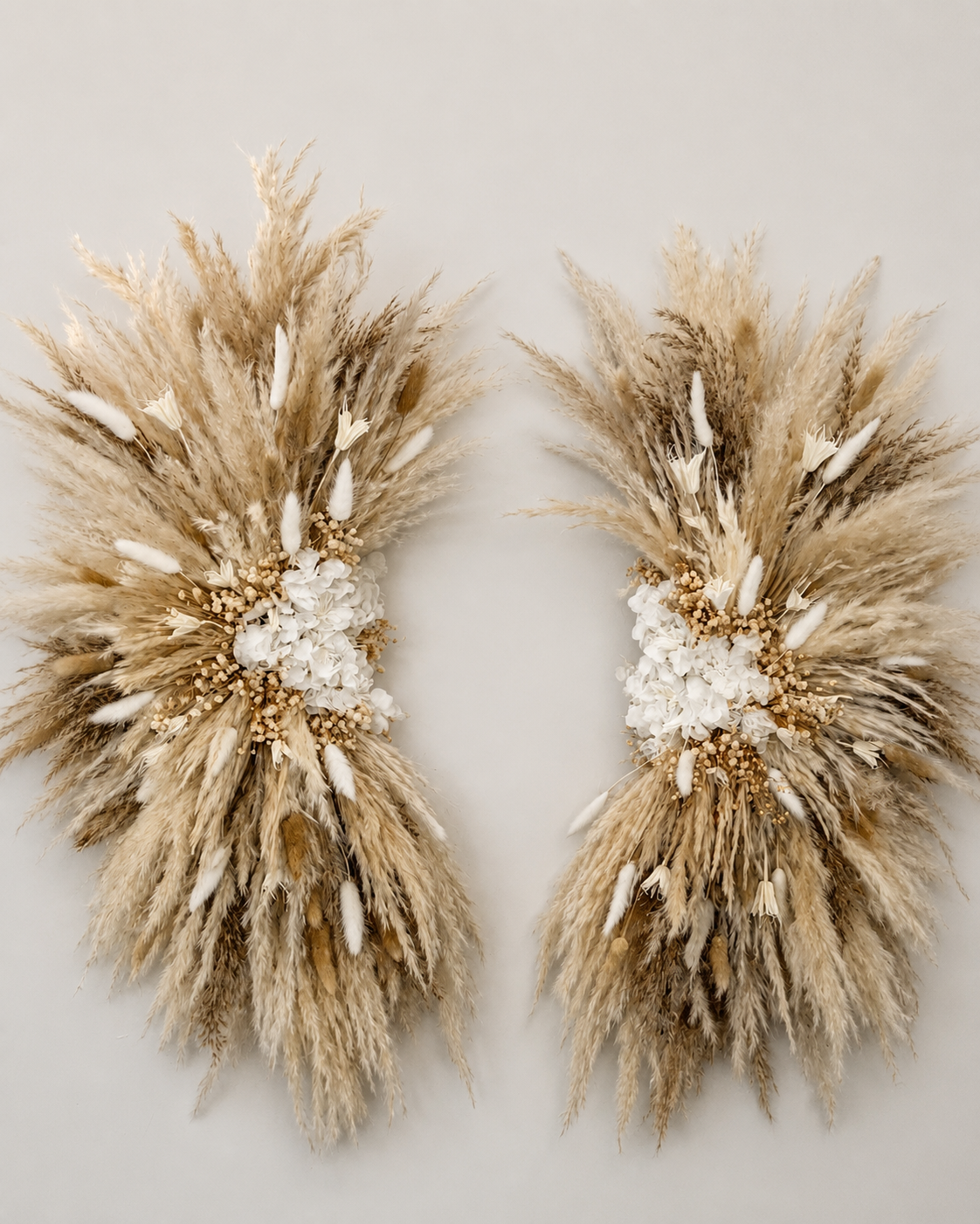 Pampas Wall Decoration | Neutral Mirror surround | Salon Decor | Wedding Arch Flowers
