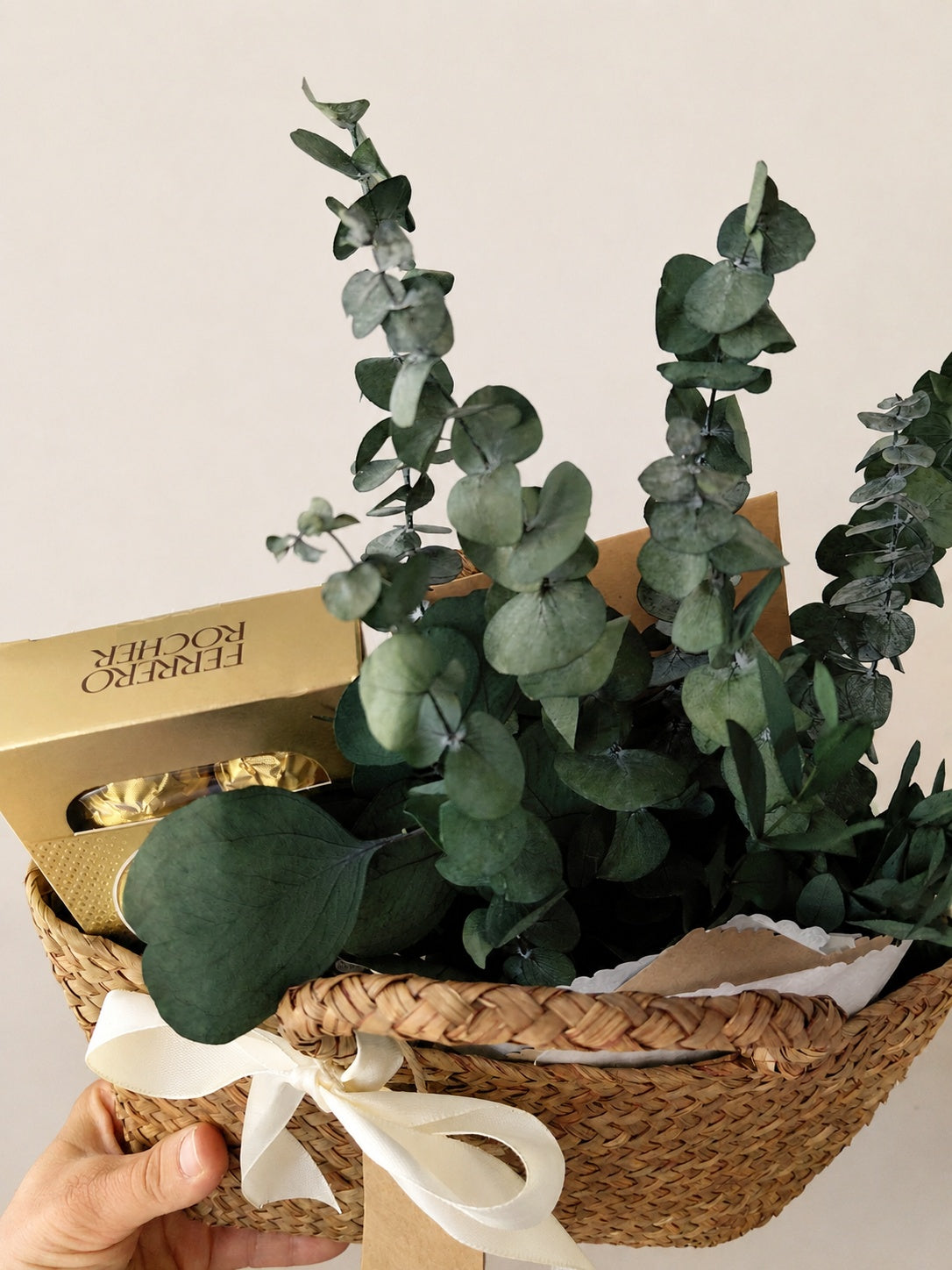 Eucalyptus & Ferrero Rochet Hamper Bag Gift Set