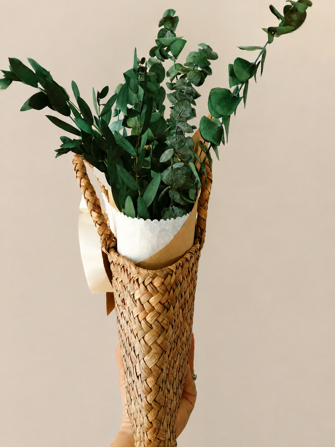 Eucalyptus & Ferrero Rochet Hamper Bag Gift Set