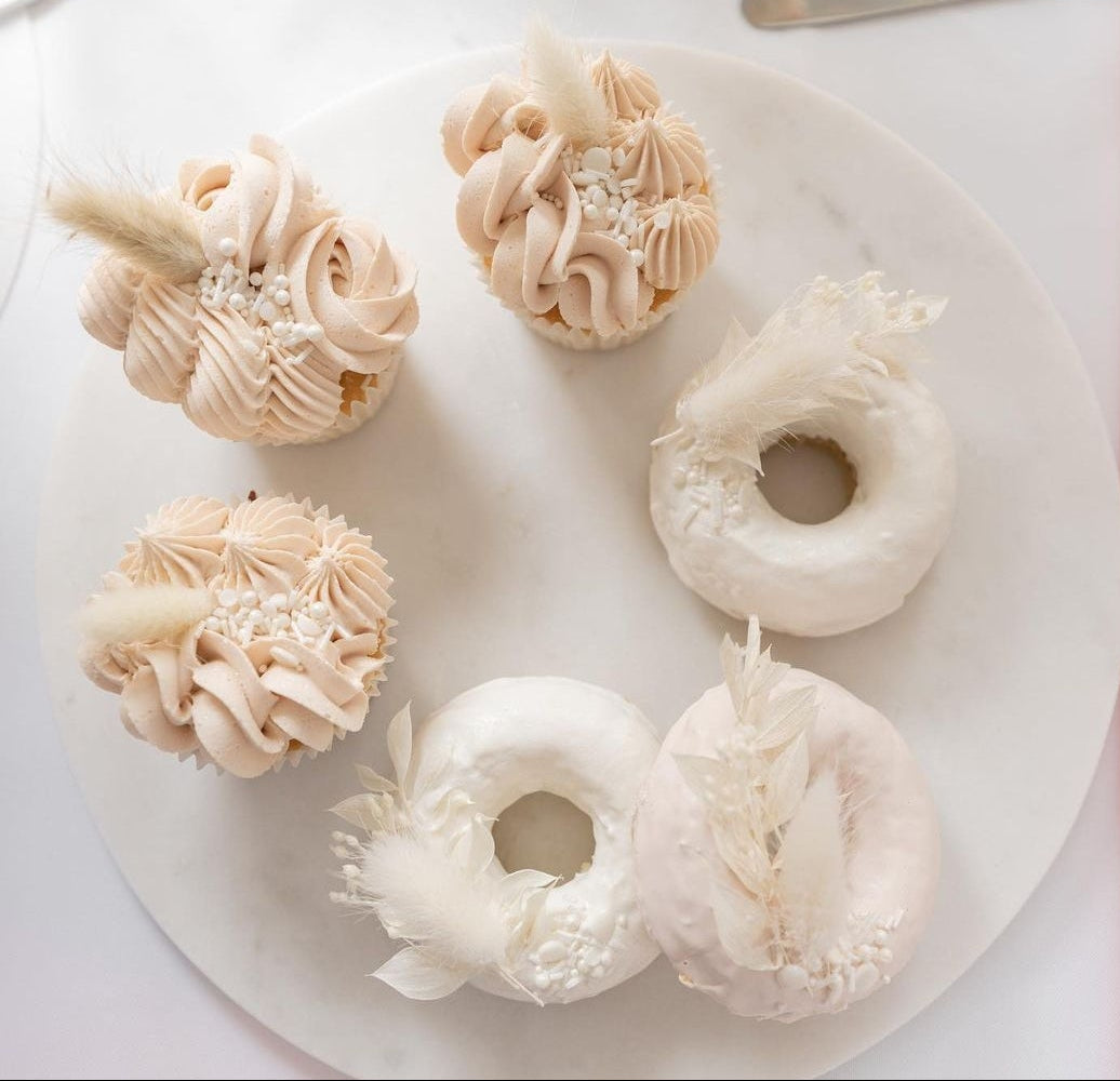 Dried Flowers Bakers Box